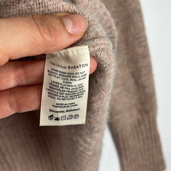 Aritzia The Group Babaton Plutarch Pink Oversized Alpaca-Blend Cowl Neck Sweater - Picture 7 of 12